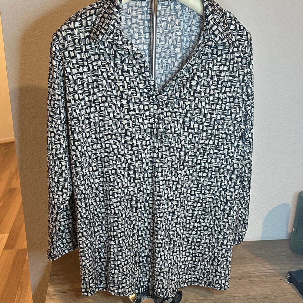 Black, beige and White Patterned non iron blouse